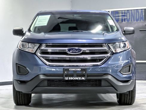Used 2018 Ford Edge SE FWD image 5