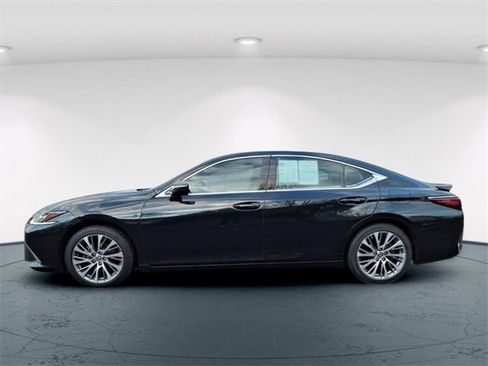 Certified 2021 Lexus ES 300h w/ Premium Package image 4