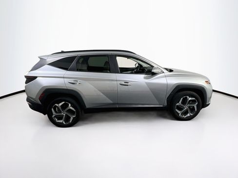 Used 2023 Hyundai Tucson SEL w/ Convenience Package AWD/4WD image 4