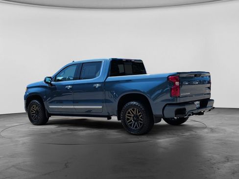 Used 2024 Chevrolet Silverado 1500 High Country AWD/4WD image 5