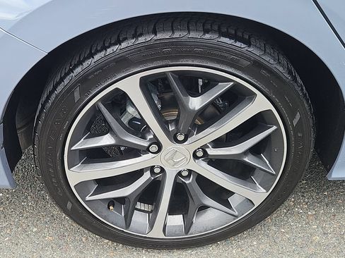 Used 2024 Honda Civic Touring image 9
