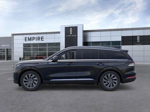 New 2026 Lincoln Aviator AWD image 3