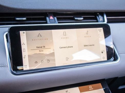 Used 2022 Land Rover Range Rover Evoque SE image 14