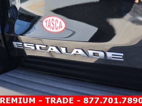 Used 2016 Cadillac Escalade Premium image 7