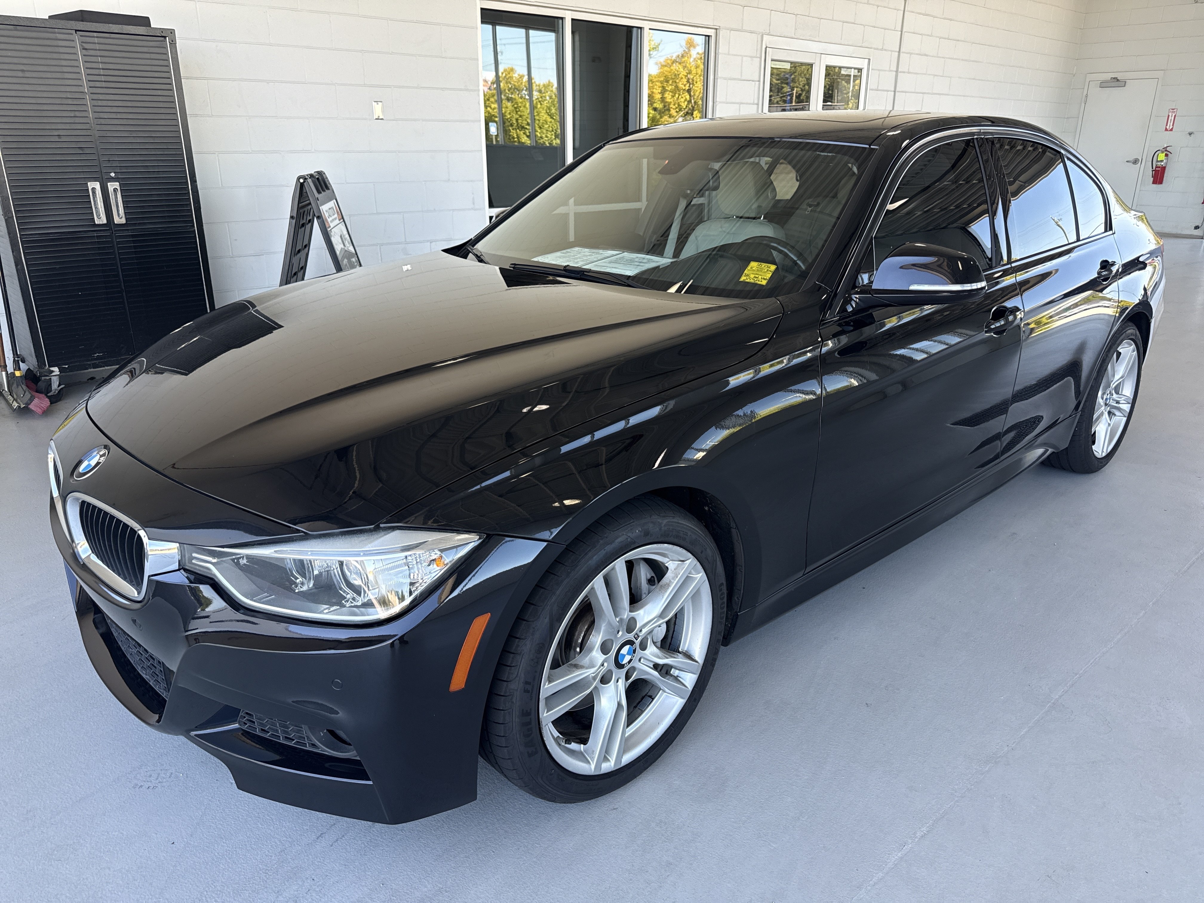 Used 2015 BMW 335i Sedan RWD image 6