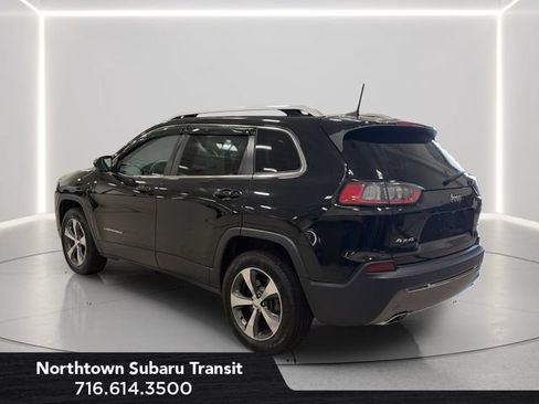 Used 2019 Jeep Cherokee Limited AWD/4WD image 3