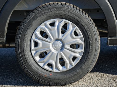 New 2026 Ford Transit 350 XLT image 22