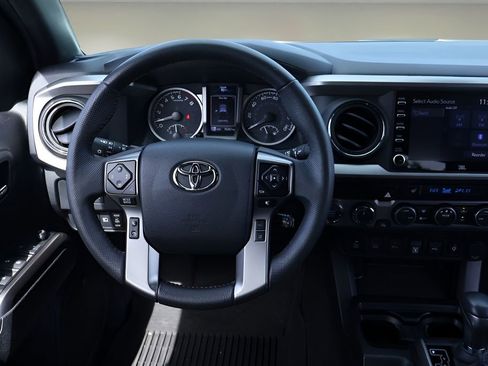 Certified 2021 Toyota Tacoma Limited image 14