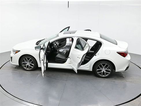 Used 2020 Acura ILX w/ Premium Package image 42