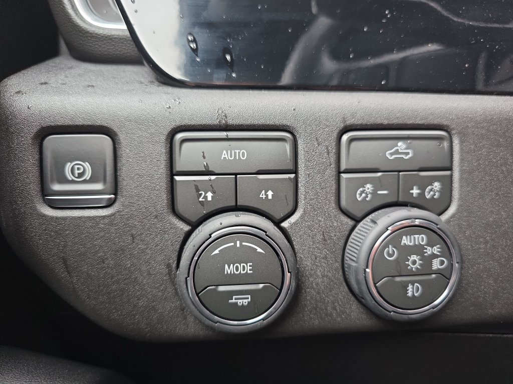 Used 2026 Chevrolet Silverado 1500 RST w/ RST Select Package AWD/4WD image 25