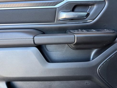 New 2026 RAM 1500 4x4 Crew Cab image 10