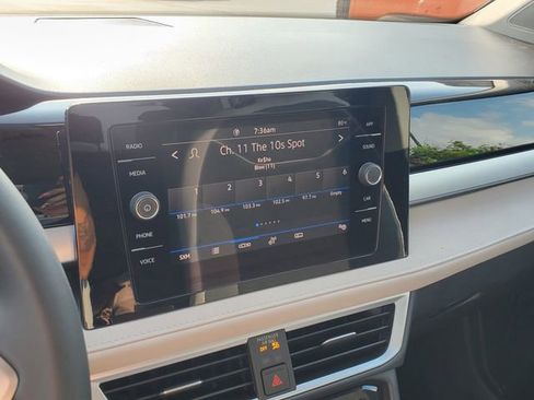 New 2025 Volkswagen Taos SE image 24