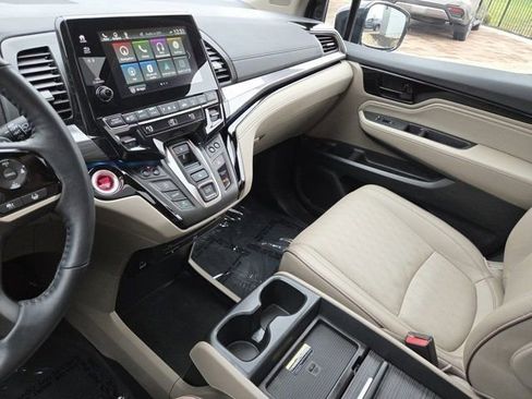 Used 2024 Honda Odyssey Elite image 34
