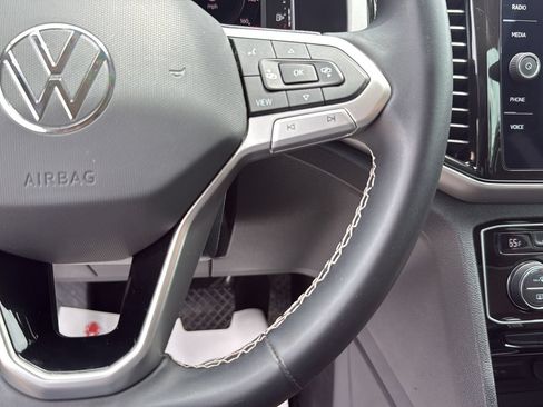Used 2022 Volkswagen Atlas SE FWD image 15