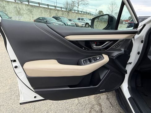 Used 2022 Subaru Outback Limited image 20