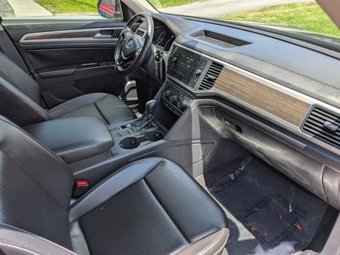 Used 2018 Volkswagen Atlas SE FWD image 38