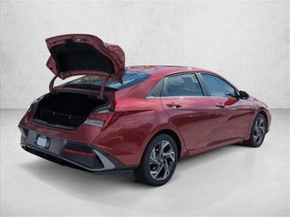 New 2026 Hyundai Elantra Limited video 2