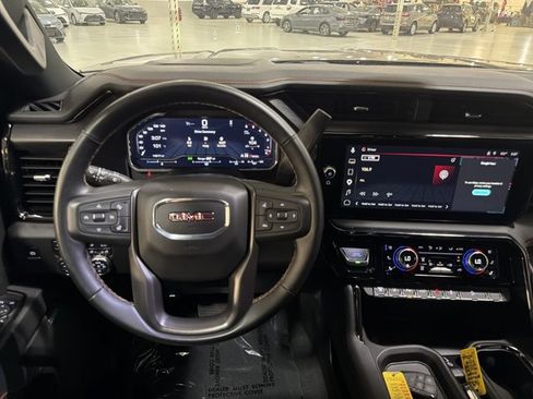 Used 2025 GMC Sierra 3500 AT4 w/ AT4 Premium Plus Package AWD/4WD image 27