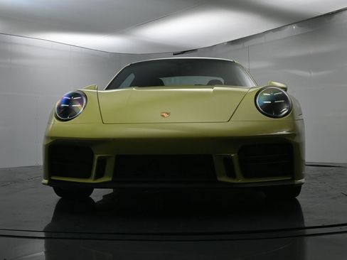 Used 2025 Porsche 911 Carrera image 53