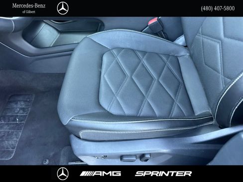 Used 2025 Volkswagen Atlas SE FWD image 14