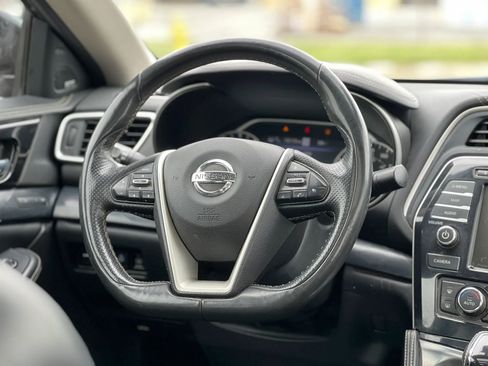 Used 2020 Nissan Maxima Platinum w/ Sport Mat Group FWD image 13