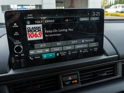 New 2025 Honda Pilot TrailSport image 31