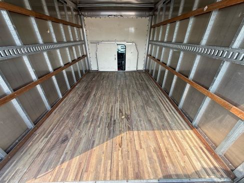 Used 2024 Ford E-350 and Econoline 350 Super Duty w/ Power Windows & Locks Group RWD image 9