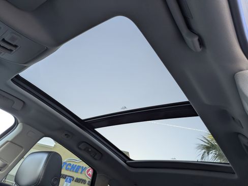 Certified 2015 Cadillac SRX Luxury w/ Driver Awareness Package image 23