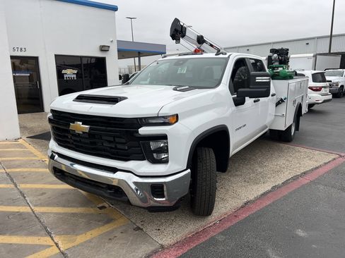 New 2025 Chevrolet Silverado 3500 W/T w/ WT Convenience Package AWD/4WD image 3