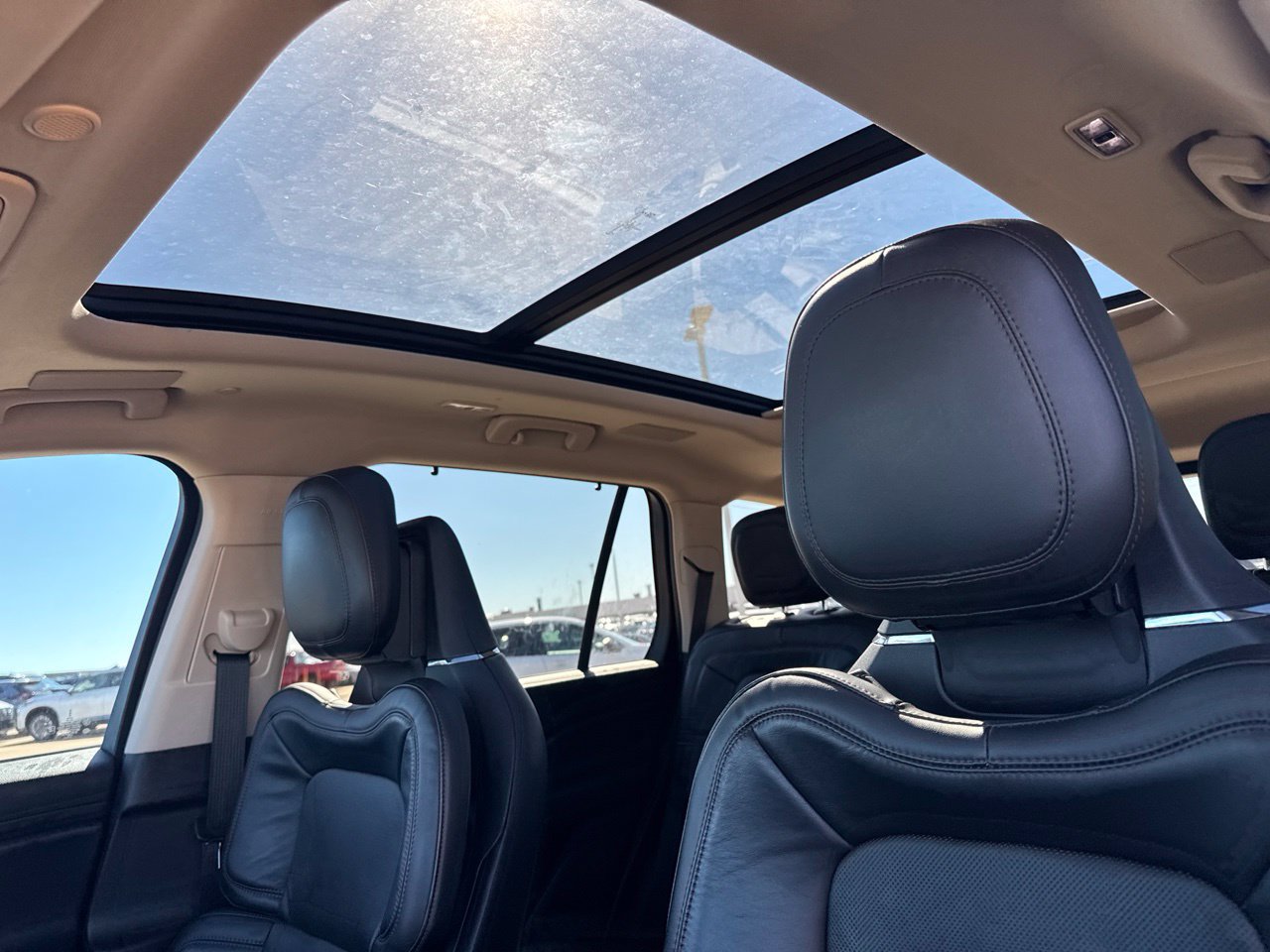 Used 2023 Lincoln Aviator Reserve w/ Equipment Group 201A RWD image 46