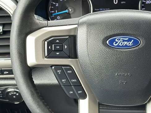 Used 2019 Ford F250 Lariat w/ Lariat Ultimate Package image 22