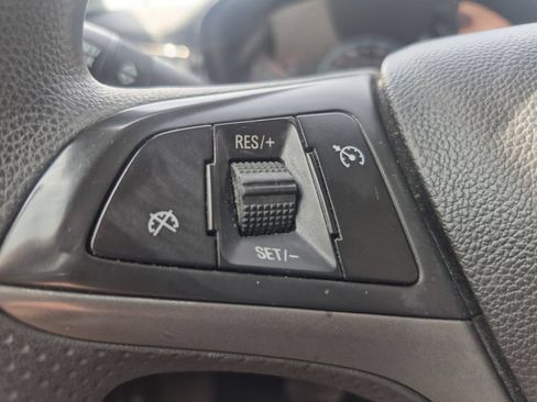 Used 2021 Chevrolet Spark LT FWD image 19