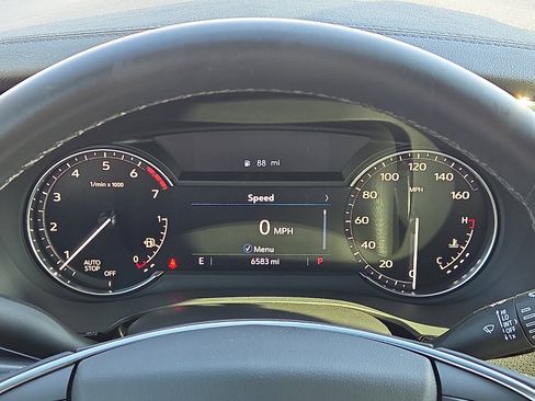 Used 2024 Cadillac XT5 Luxury image 23