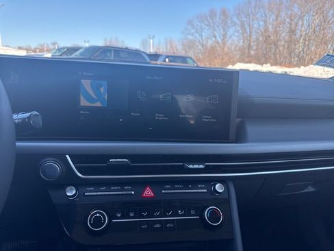 Used 2026 Hyundai Sonata SE FWD image 20