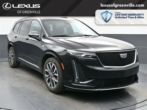 Used 2021 Cadillac XT6 Sport image 2