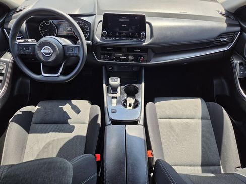 Used 2024 Nissan Rogue SV FWD image 12