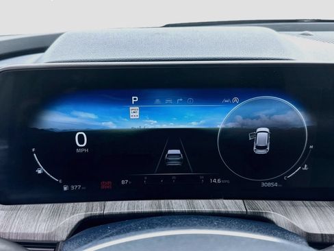 Certified 2024 Kia Telluride SX FWD image 12