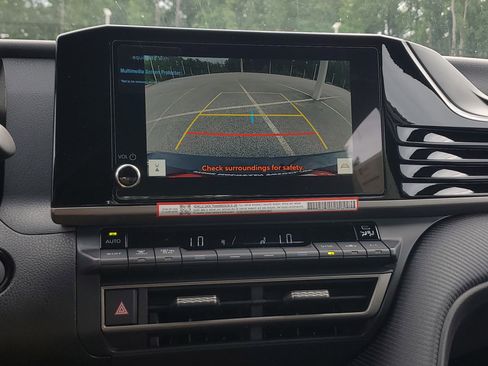 New 2026 Toyota Camry SE FWD image 24