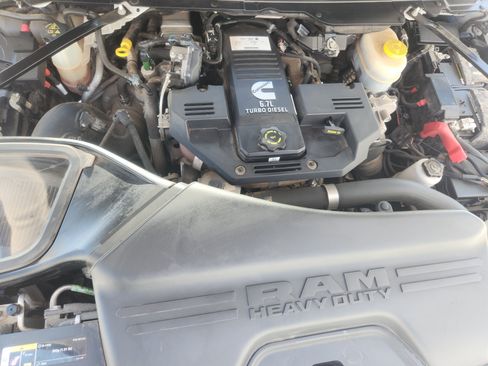 Used 2019 RAM 2500 Limited AWD/4WD image 31