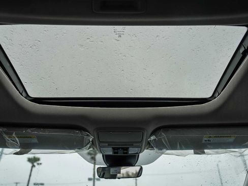 New 2026 Honda Odyssey Elite image 18