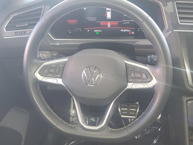 Used 2023 Volkswagen Tiguan SE R-Line FWD image 14