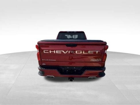 Used 2024 Chevrolet Silverado 1500 High Country w/ High Country Premium Package AWD/4WD image 5