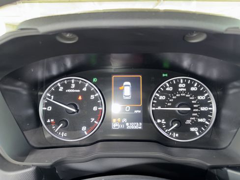 Used 2025 Subaru Forester Premium image 24