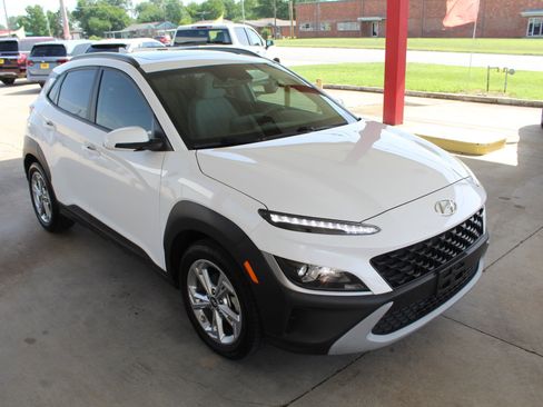 Used 2023 Hyundai Kona SEL w/ Convenience Package FWD image 48