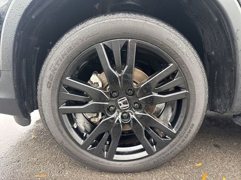 Used 2022 Honda Pilot Black Edition image 32