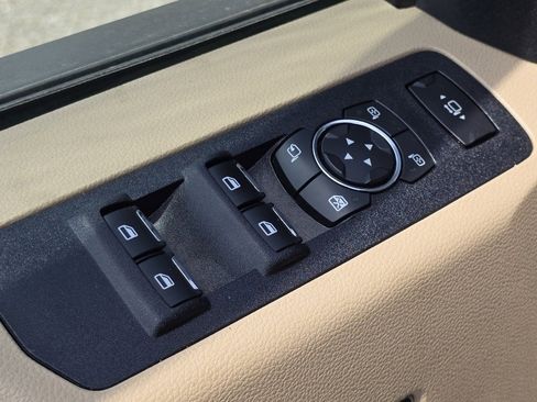 Used 2019 Ford F450 Lariat w/ Lariat Ultimate Package image 21