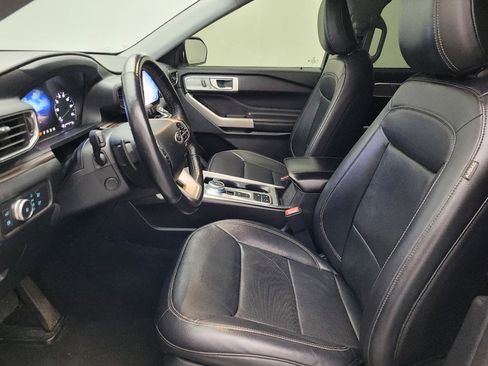 Used 2021 Ford Explorer Limited w/ Hybrid Equipment Group 310A image 17