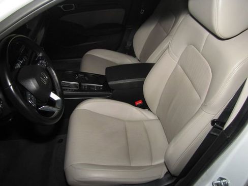 Certified 2024 Honda Civic EX-L image 10