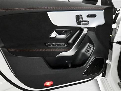 Certified 2025 Mercedes-Benz CLA 250 image 19