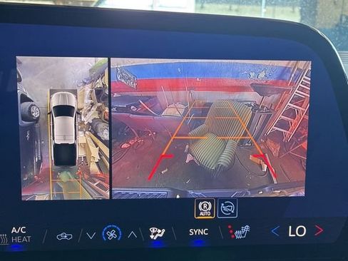 Used 2026 Chevrolet Silverado EV LT image 19